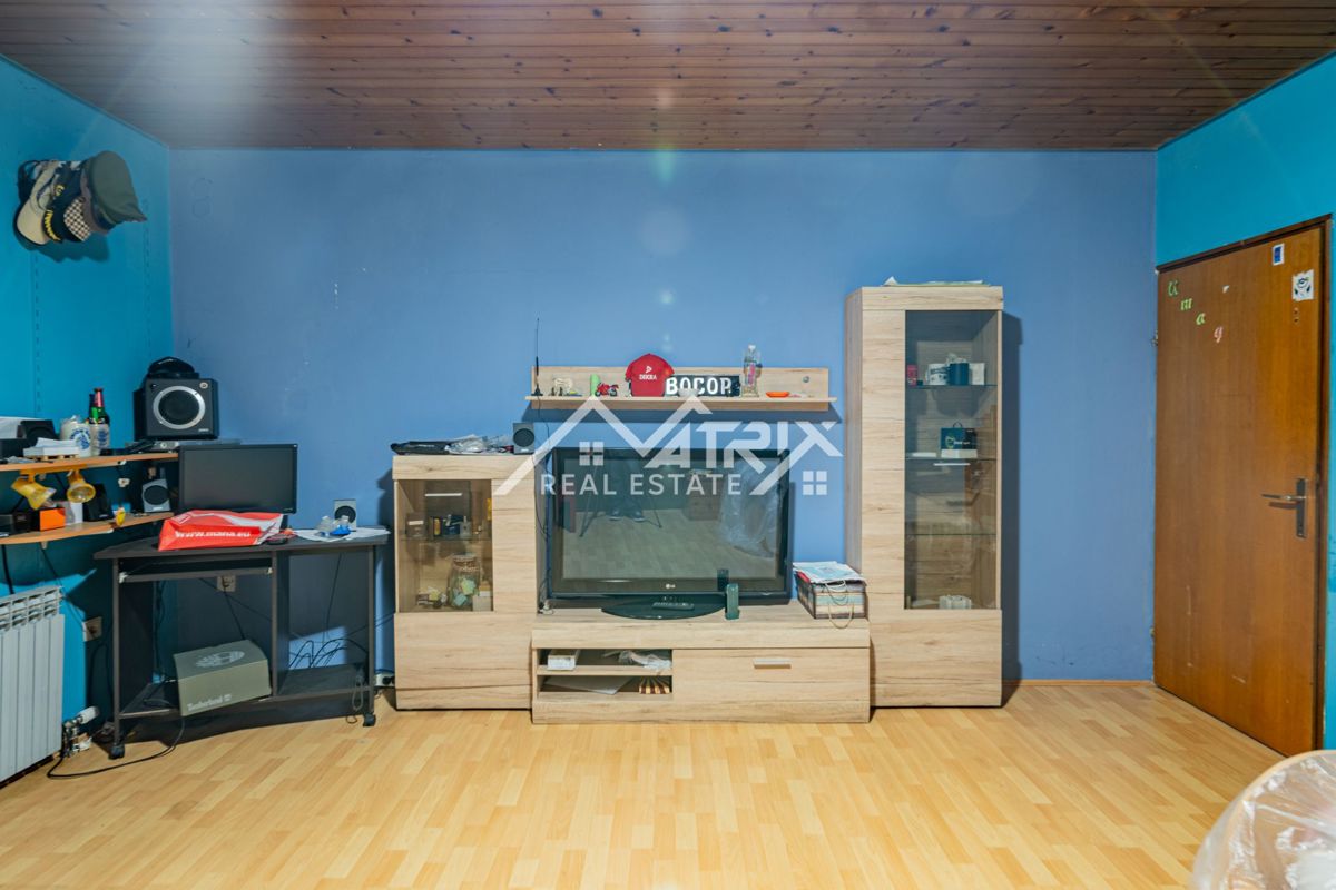 Hiša Slavija, Vinkovci, 190m2