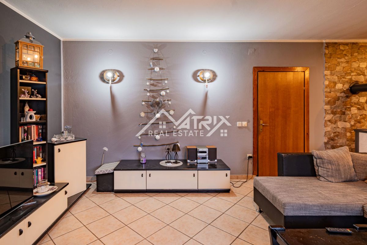 Hiša Slavija, Vinkovci, 190m2