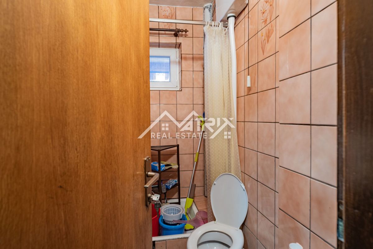 Hiša Slavija, Vinkovci, 190m2