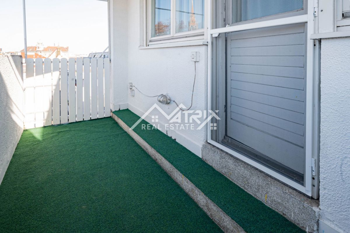 Stanovanje Osijek, 59m2