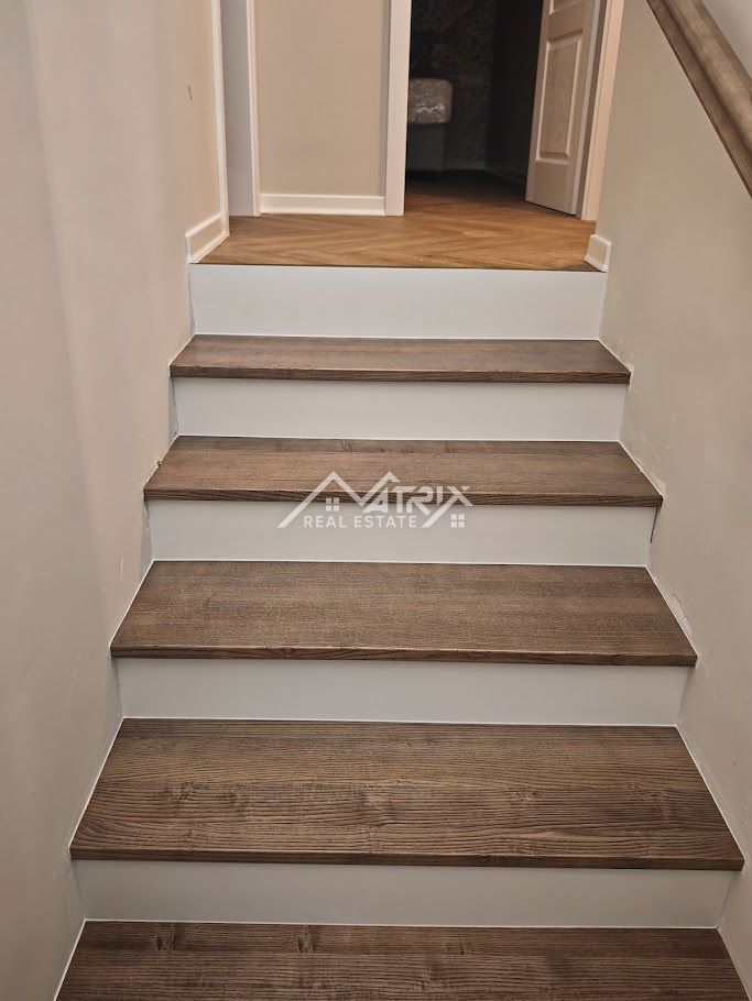 Novigrad okolica, samostojna hiša z bazenom