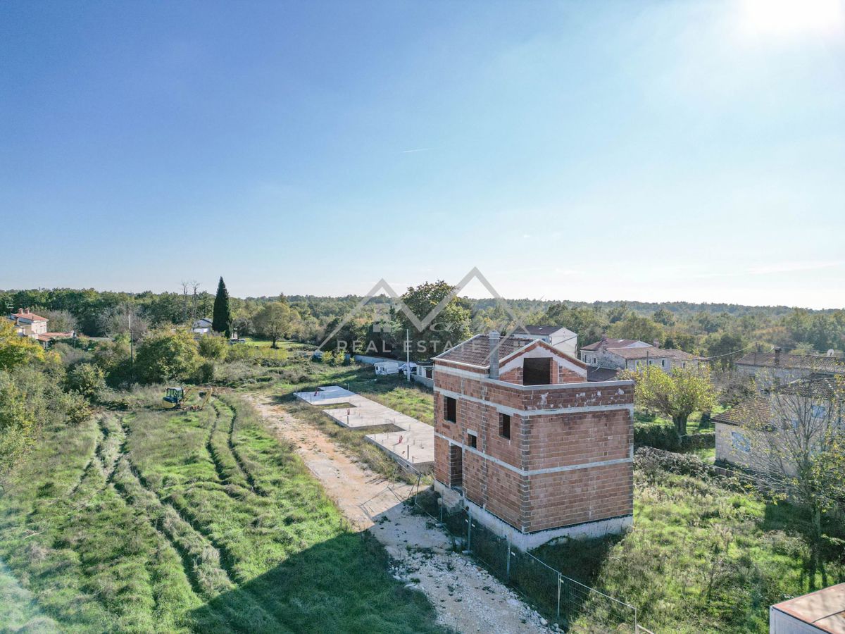 Poreč okolica, moderna hiša s fitnesom