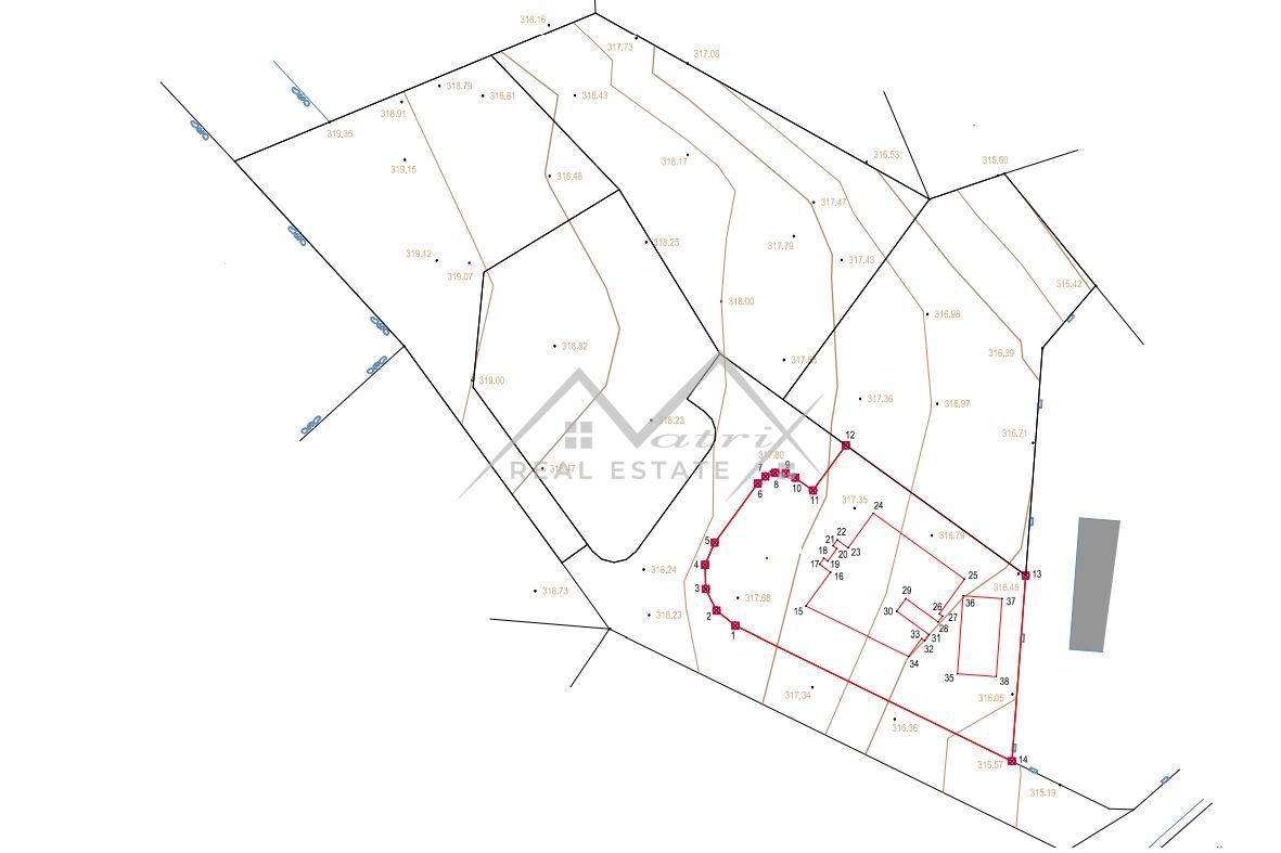 Poreč okolica, atraktivno zemljišče z dokončanim projektom