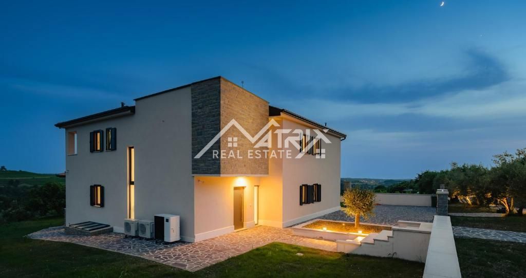 Buje, razkošna vila s prekrasnim razgledom