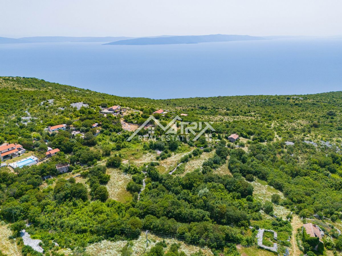 Labin, zemljišče z gradbenim dovoljenjem, pogled na morje