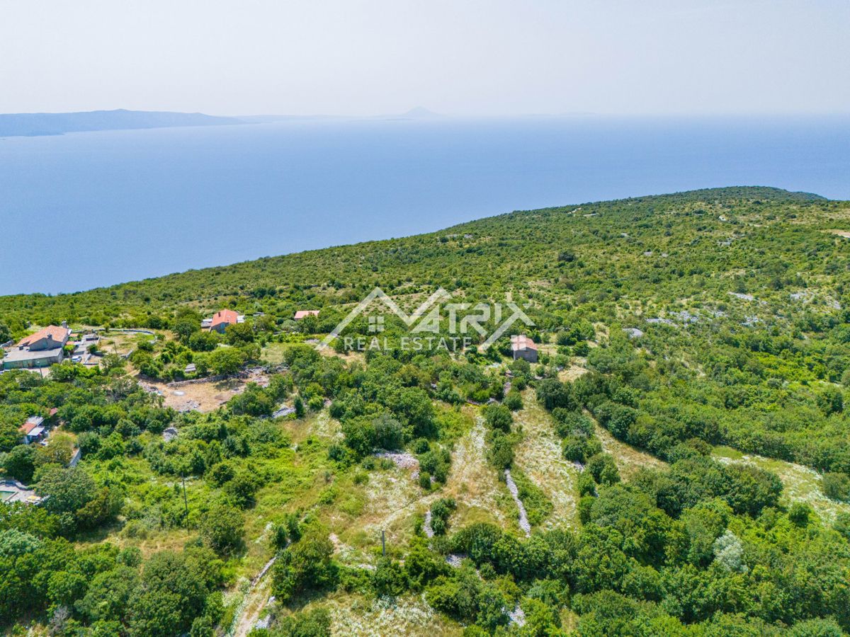 Labin, zemljišče z gradbenim dovoljenjem, pogled na morje