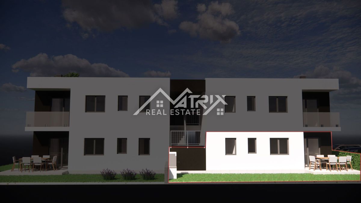 Poreč, pritlično stanovanje z vrtom v bližini morja