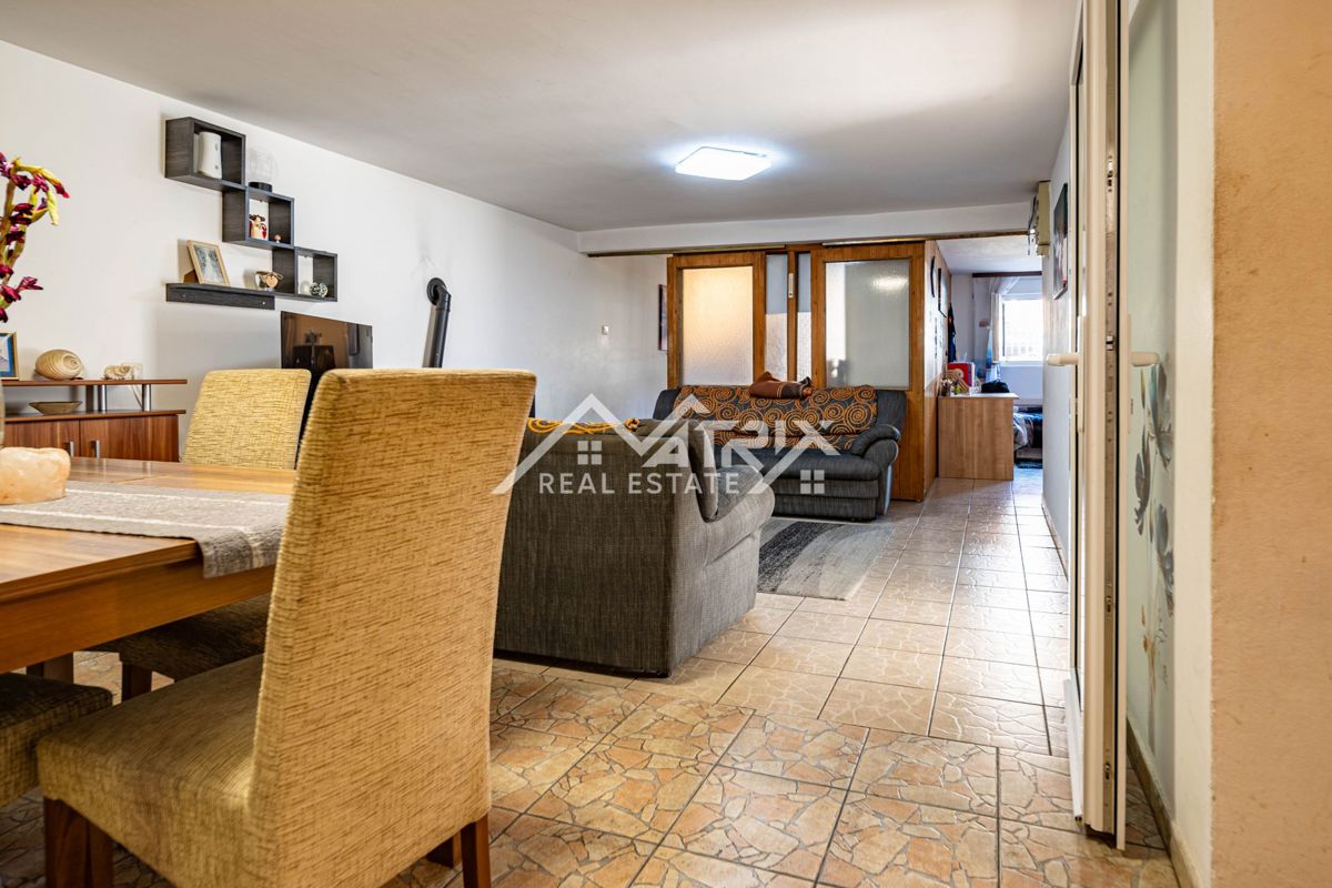 Stanovanje Osijek, 67m2