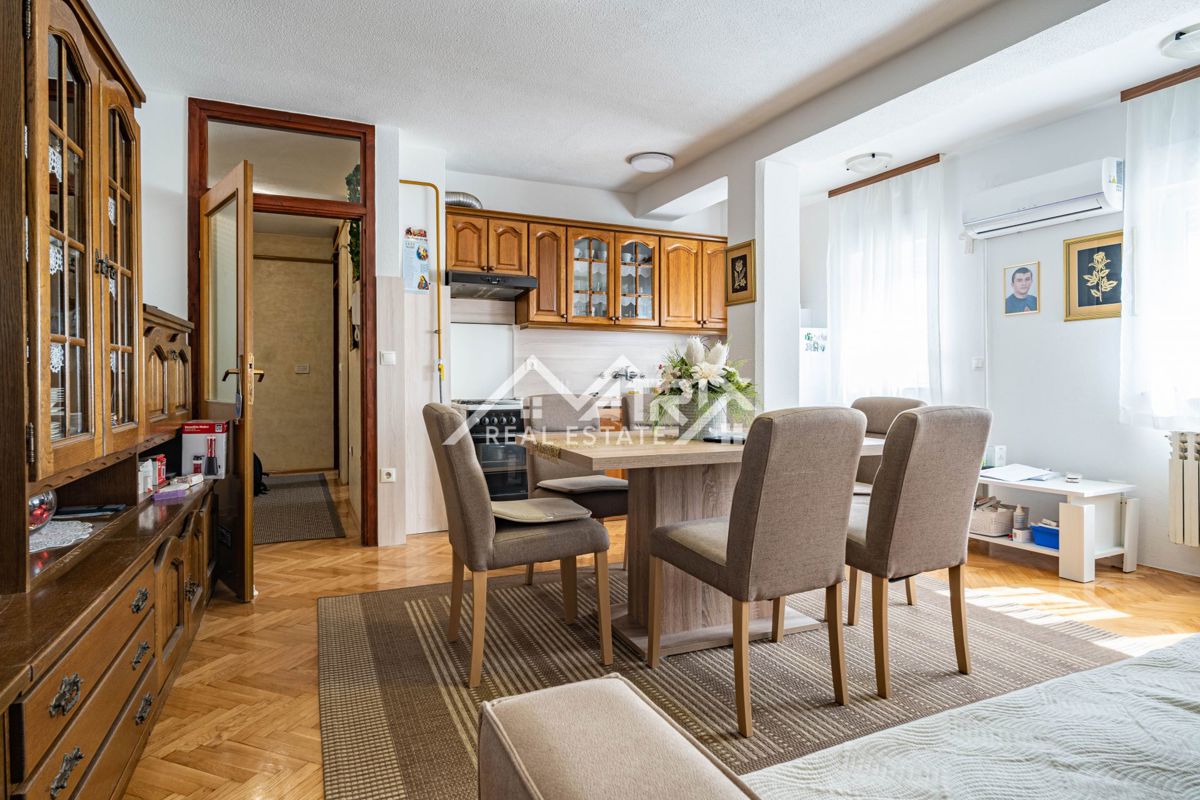 Stanovanje Centar, Vinkovci, 60m2