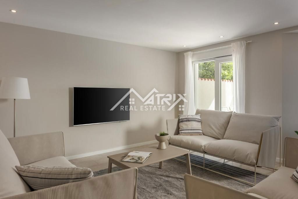 Okolica Novigrada, čudovita samostojna hiša na mirni lokaciji