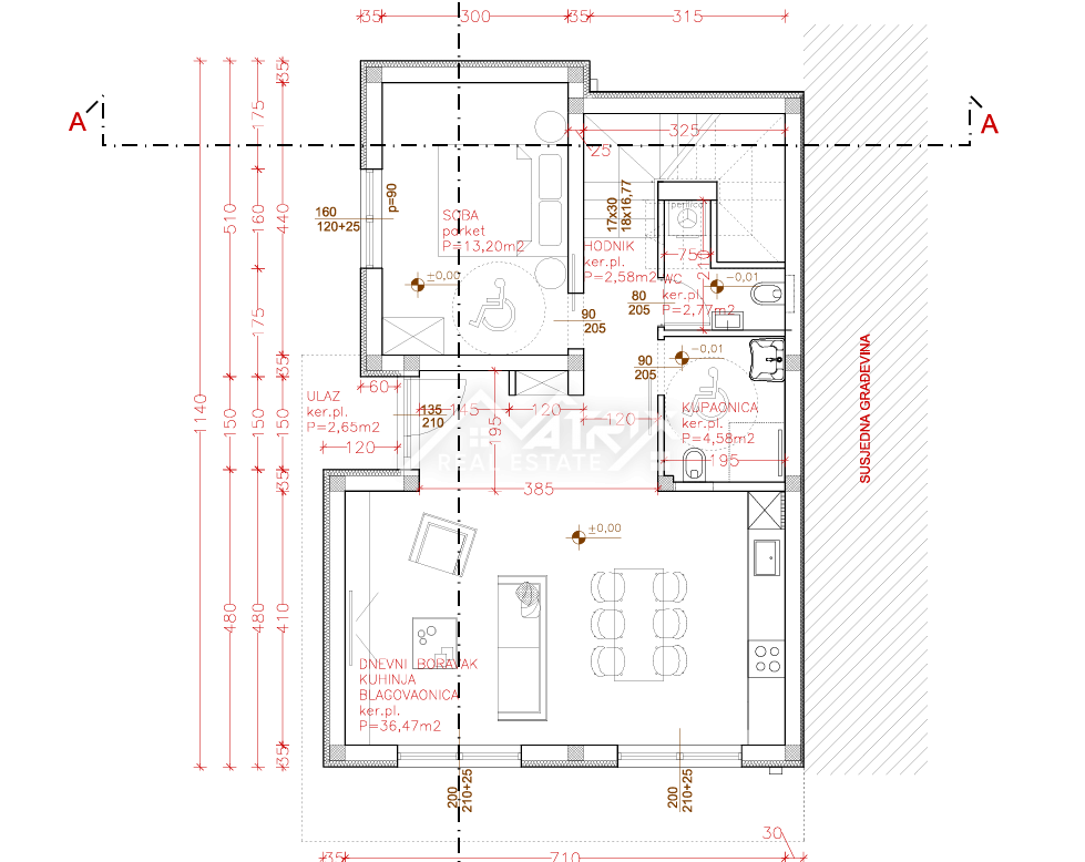 Pula, dvojna hiša z bazenom in prostorno teraso