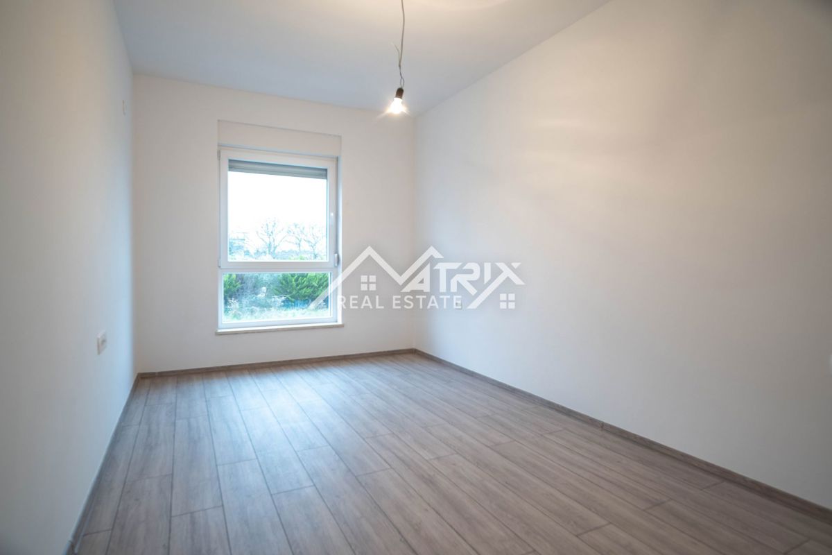 Medulin, 2-sobno stanovanje z ložo, 800 m od morja