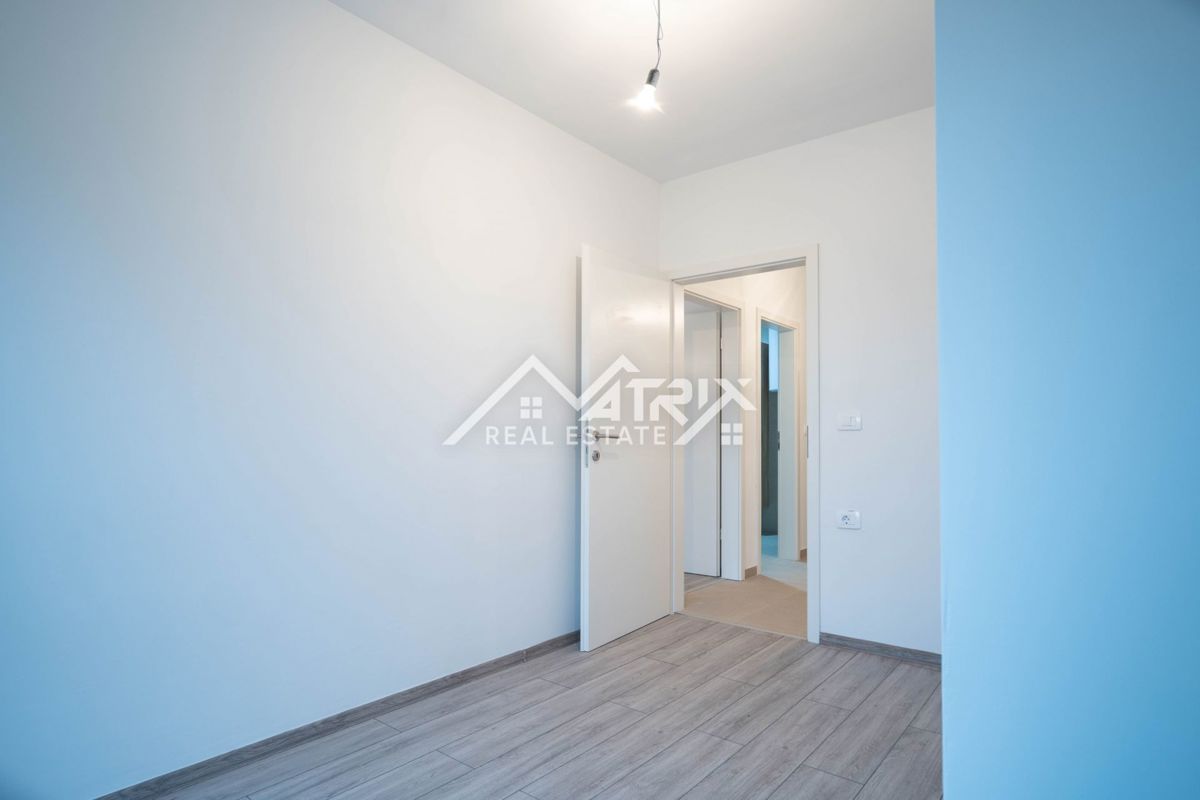 Medulin, 2-sobno stanovanje z ložo, 800 m od morja