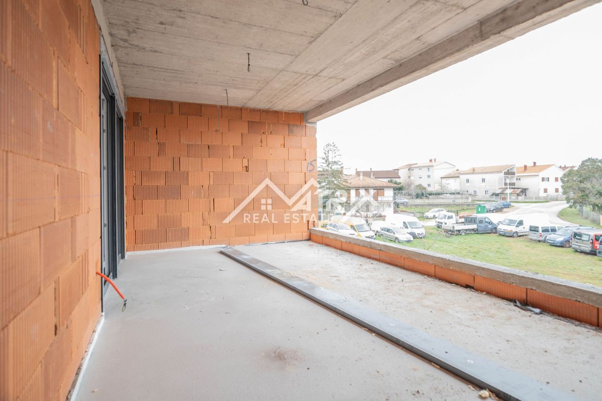 Pula, Penthouse s 3 spalnicami in veliko teraso