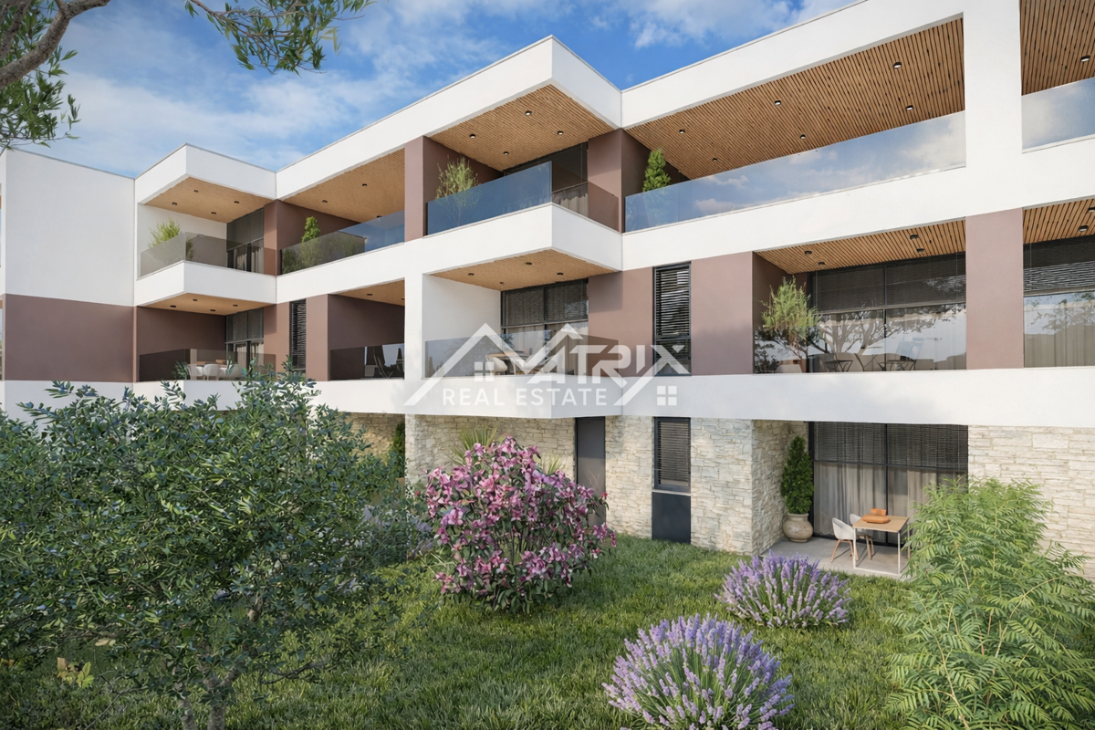 Pula, Penthouse s 3 spalnicami in veliko teraso