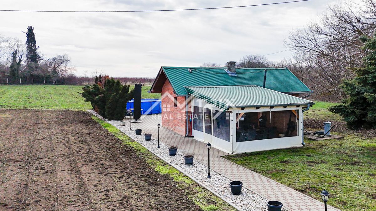 Hiša Aljmaš, Erdut, 35m2