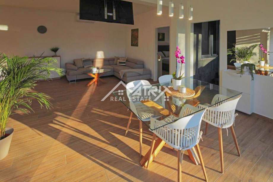 Stanovanje Kopačevo, Bilje, 370m2