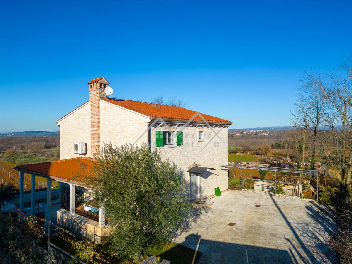 Hiša Poreč, 185m2