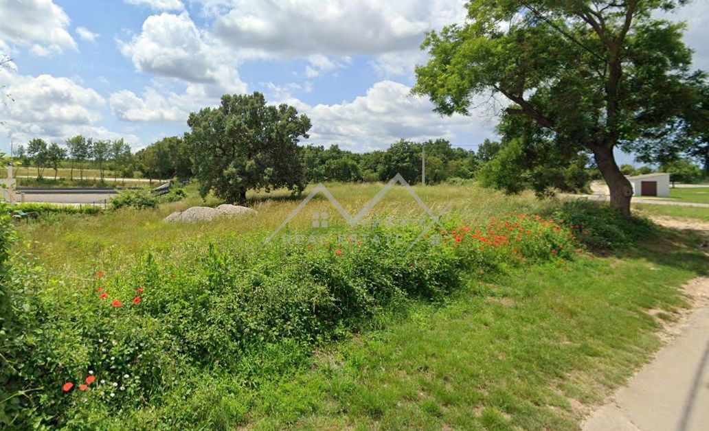Svetvinčent, gradbena parcela s projektom