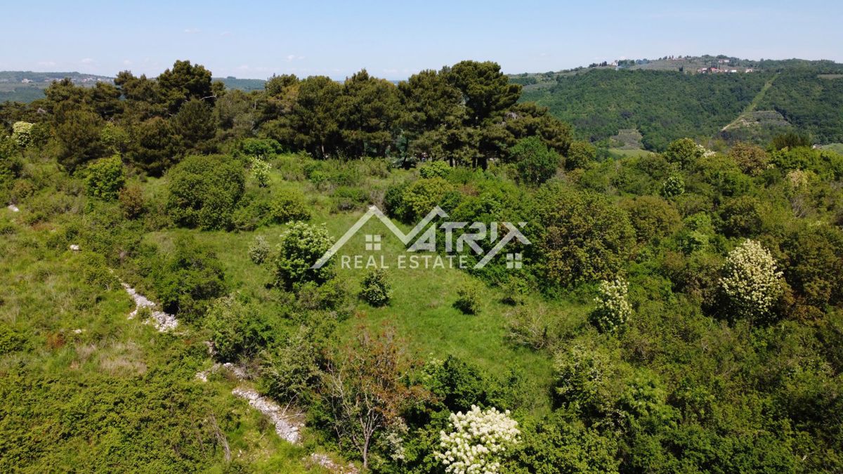 Kaštel, zazidljivo zemljišče v izmeri 918 m²