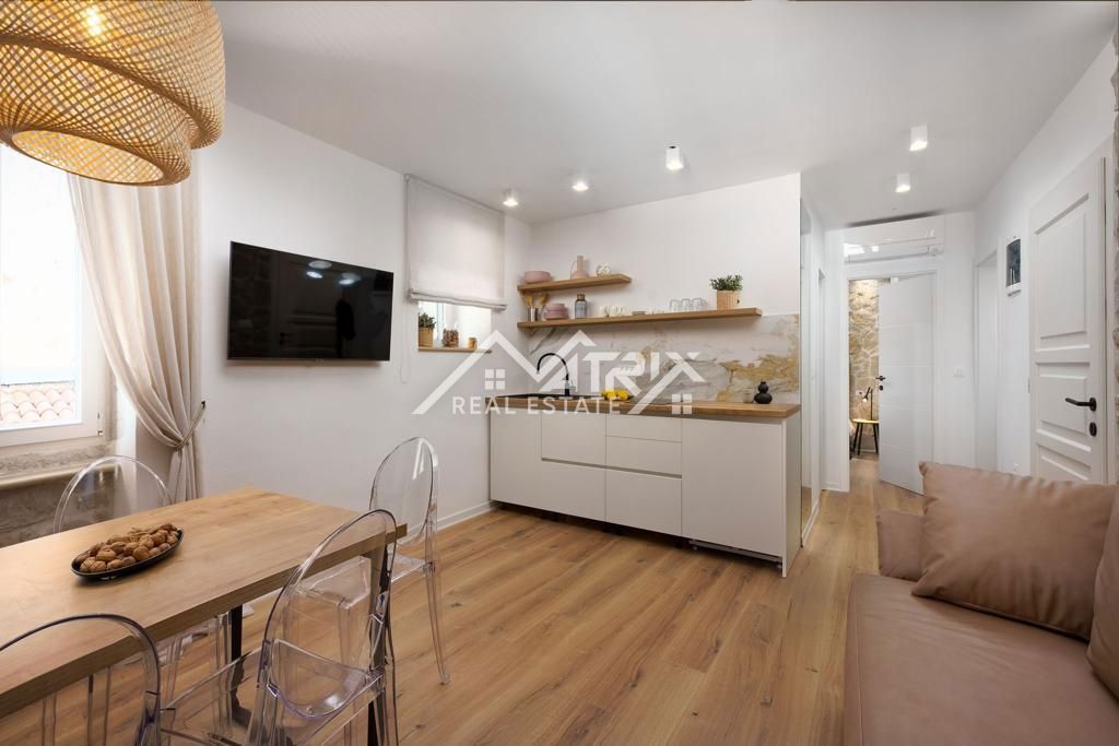 Rovinj, dizajnersko stanovanje v starem gradu blizu morja