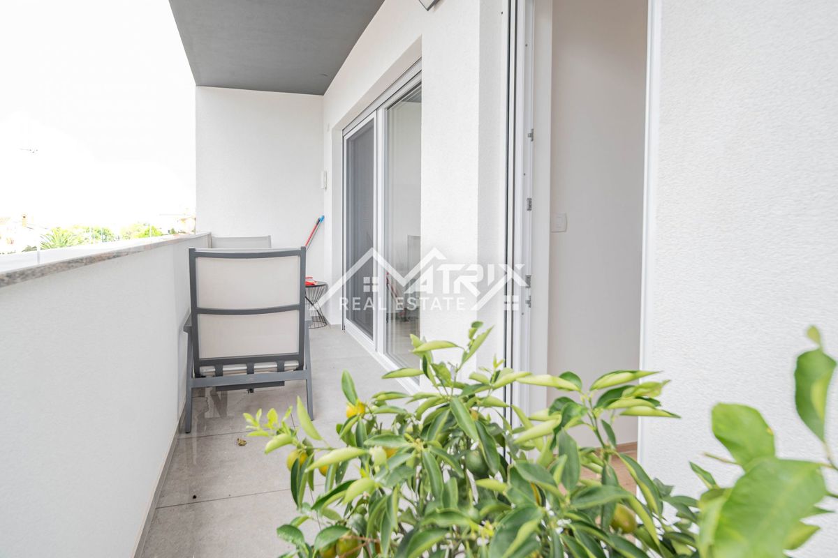 Medulin, SMART HOME stanovanje s teraso in parkirnim mestom