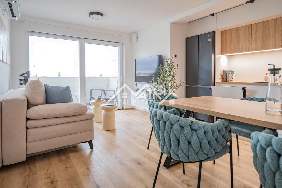 Medulin, SMART HOME stanovanje s teraso in parkirnim mestom