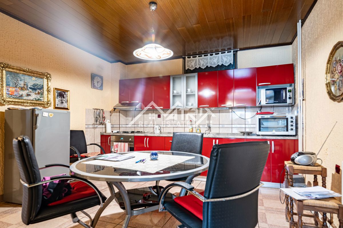 Hiša Bolman, Jagodnjak, 200m2