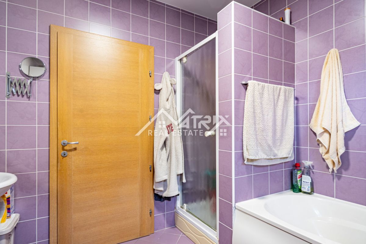 Hiša Centar, Vinkovci, 480m2