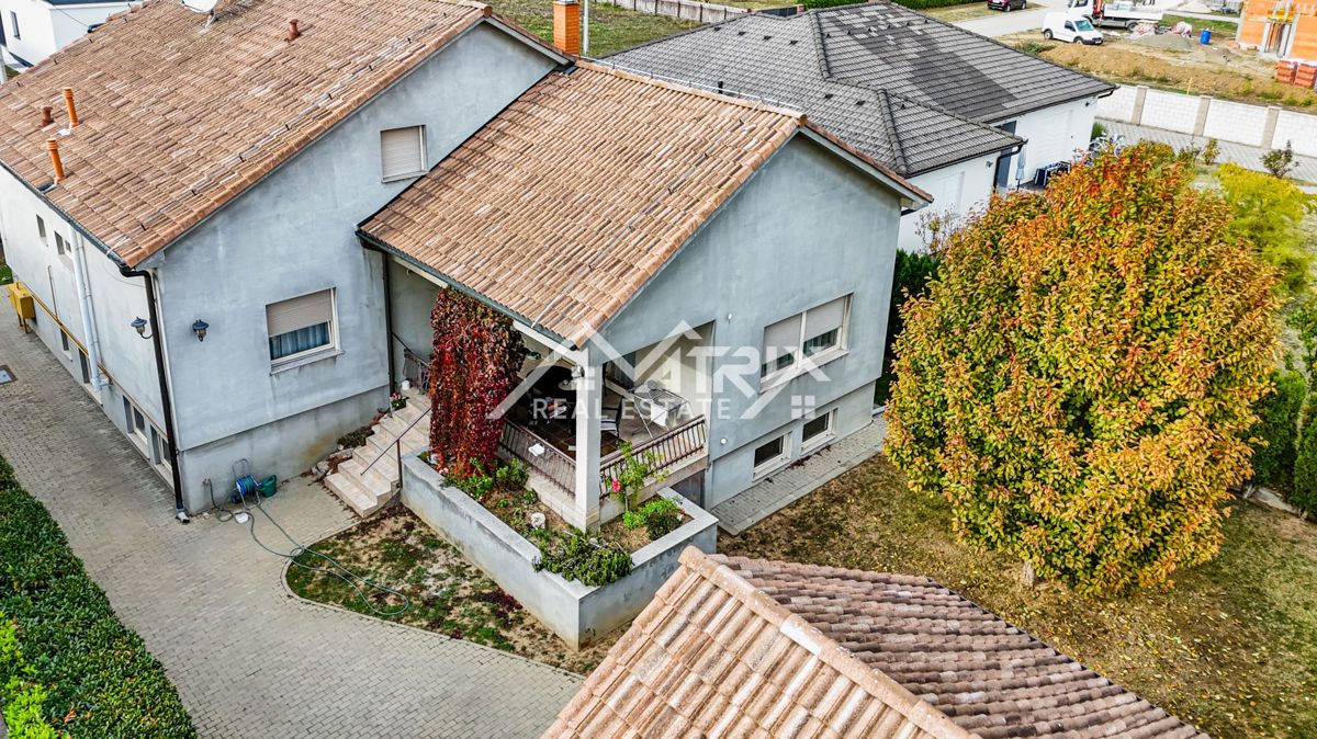 Hiša Centar, Vinkovci, 480m2