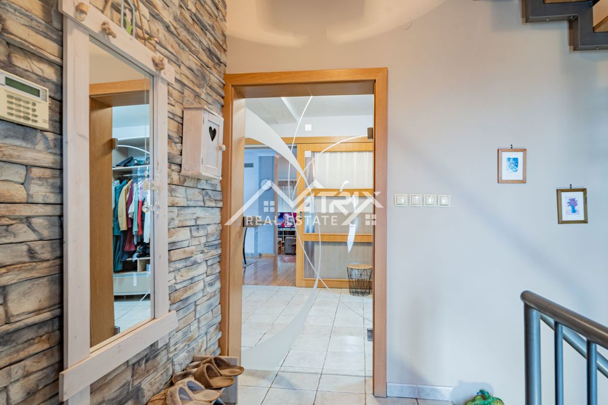 Hiša Centar, Vinkovci, 480m2