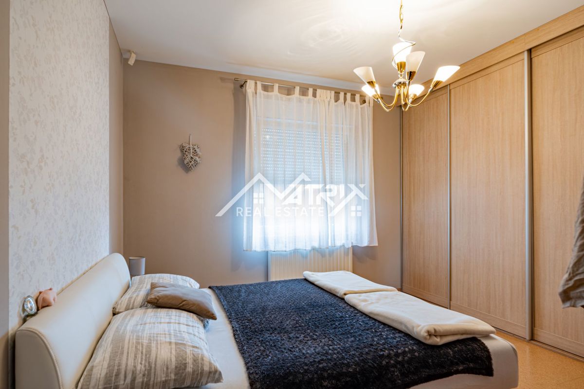 Hiša Centar, Vinkovci, 480m2