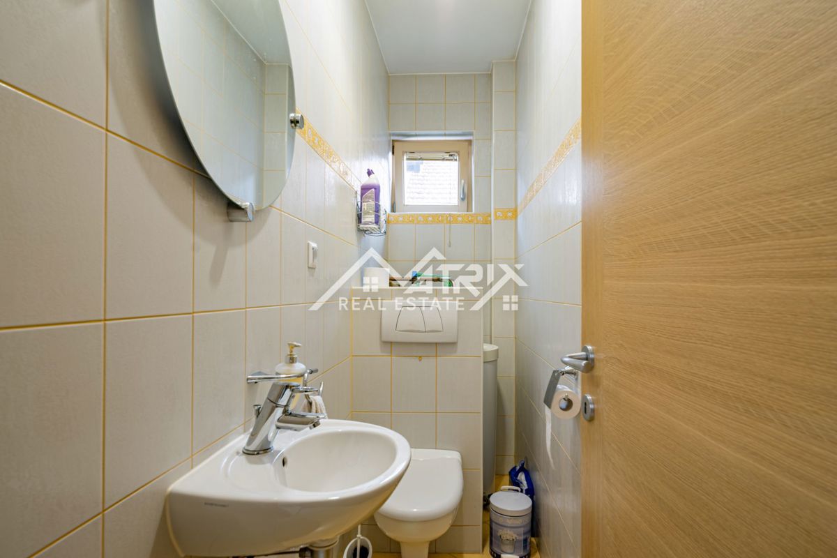 Hiša Centar, Vinkovci, 480m2