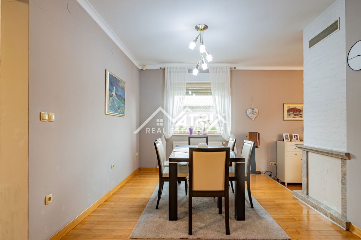 Hiša Centar, Vinkovci, 480m2