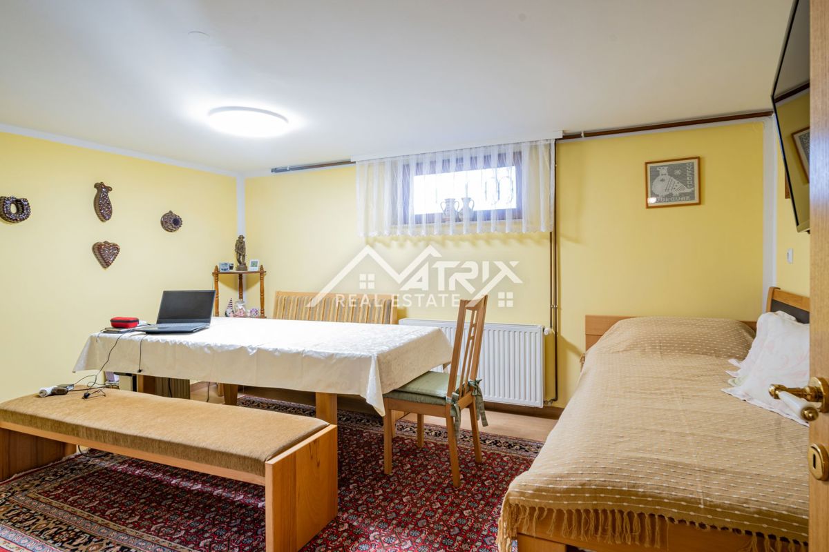 Hiša Bogdanovci, 280m2