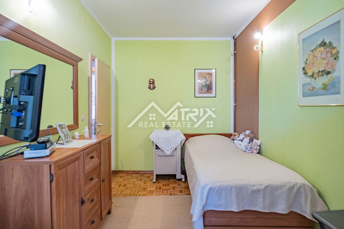 Hiša Bogdanovci, 280m2