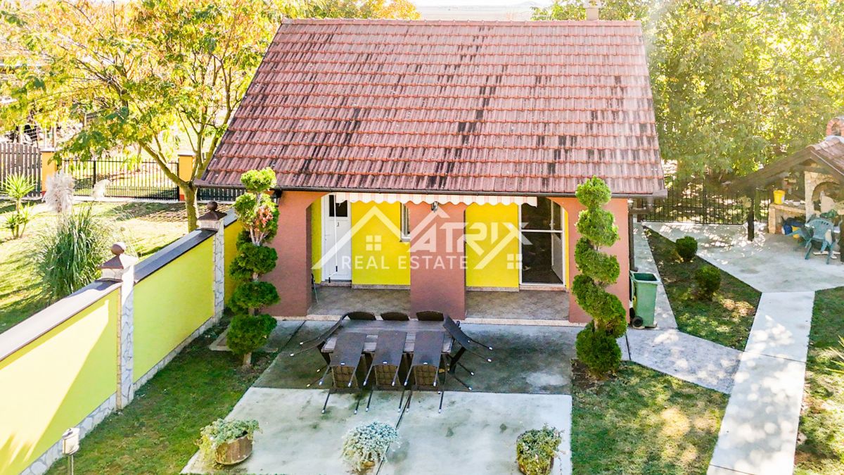 Hiša Bogdanovci, 280m2