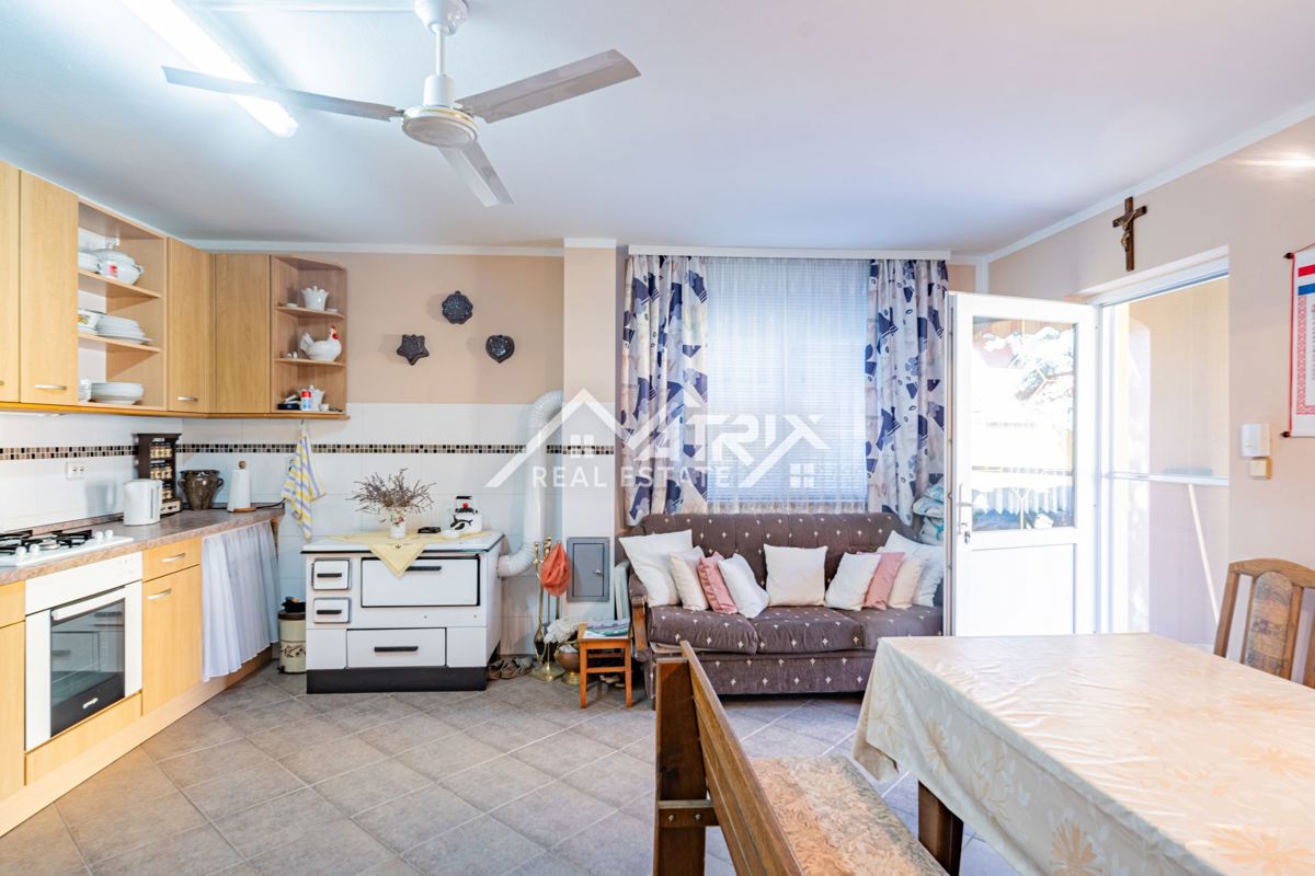 Hiša Bogdanovci, 280m2