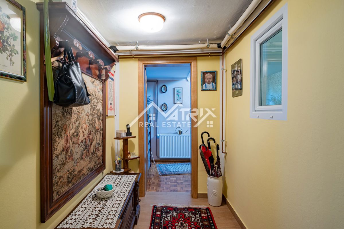 Hiša Bogdanovci, 280m2