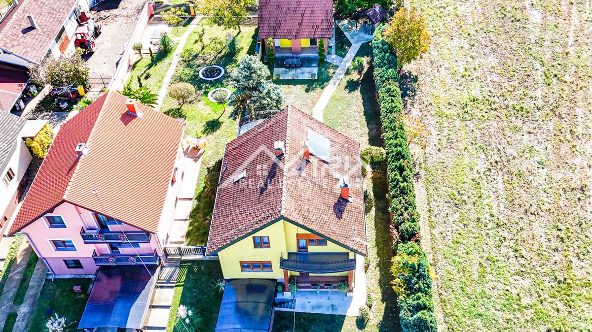 Hiša Bogdanovci, 280m2