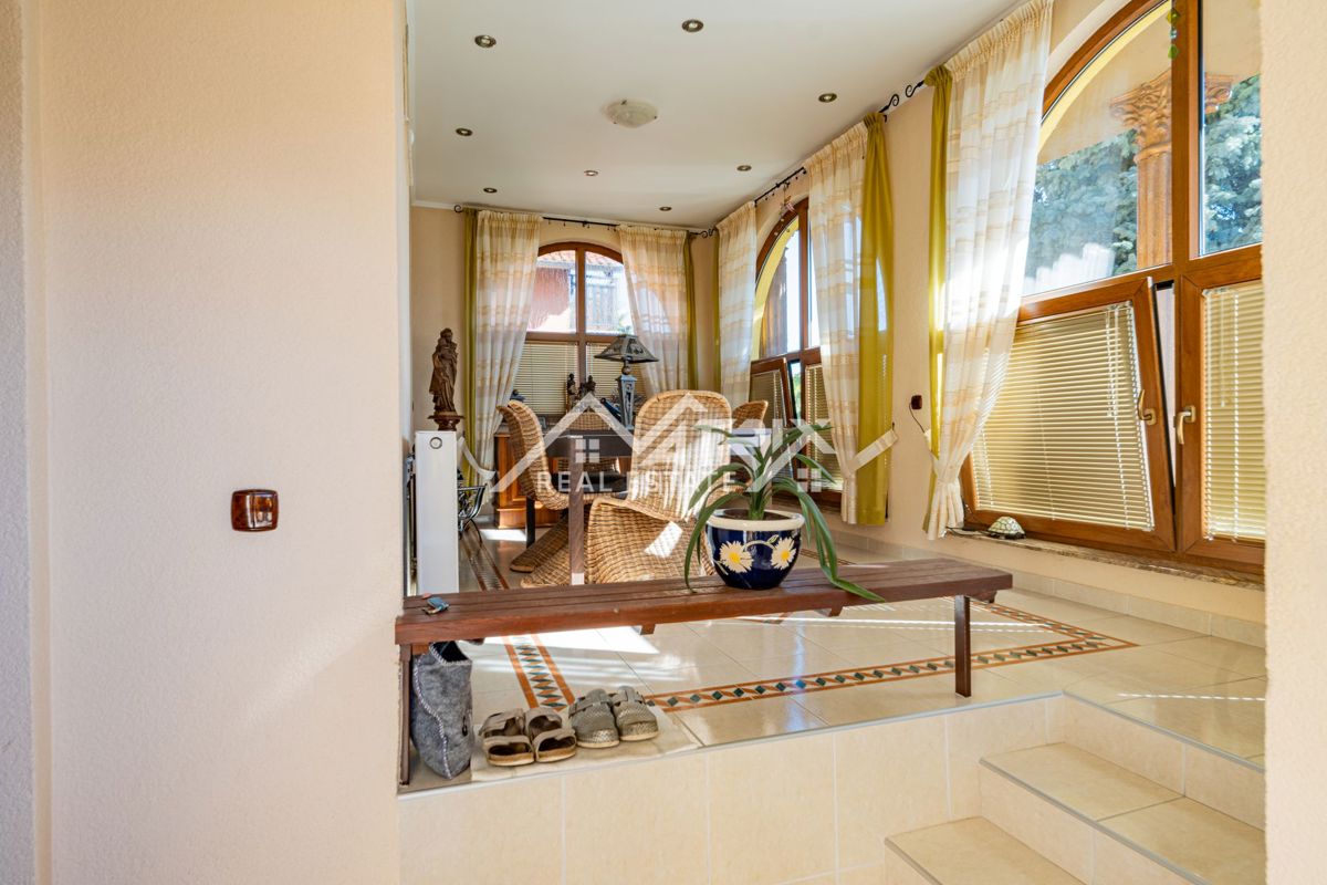 Hiša Bogdanovci, 280m2