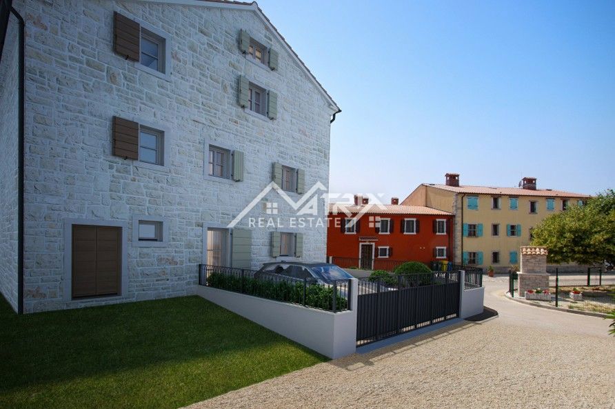 Buje okolica, kamnita hiša s projektom prenove