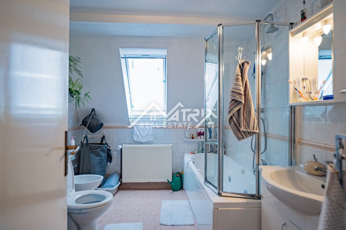 Stanovanje Osijek, 79,53m2