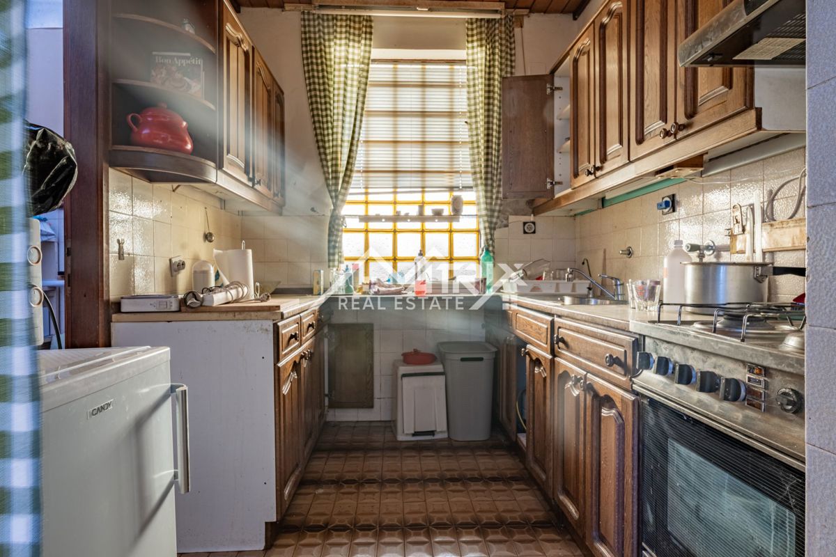 Hiša Valpovo, 247m2