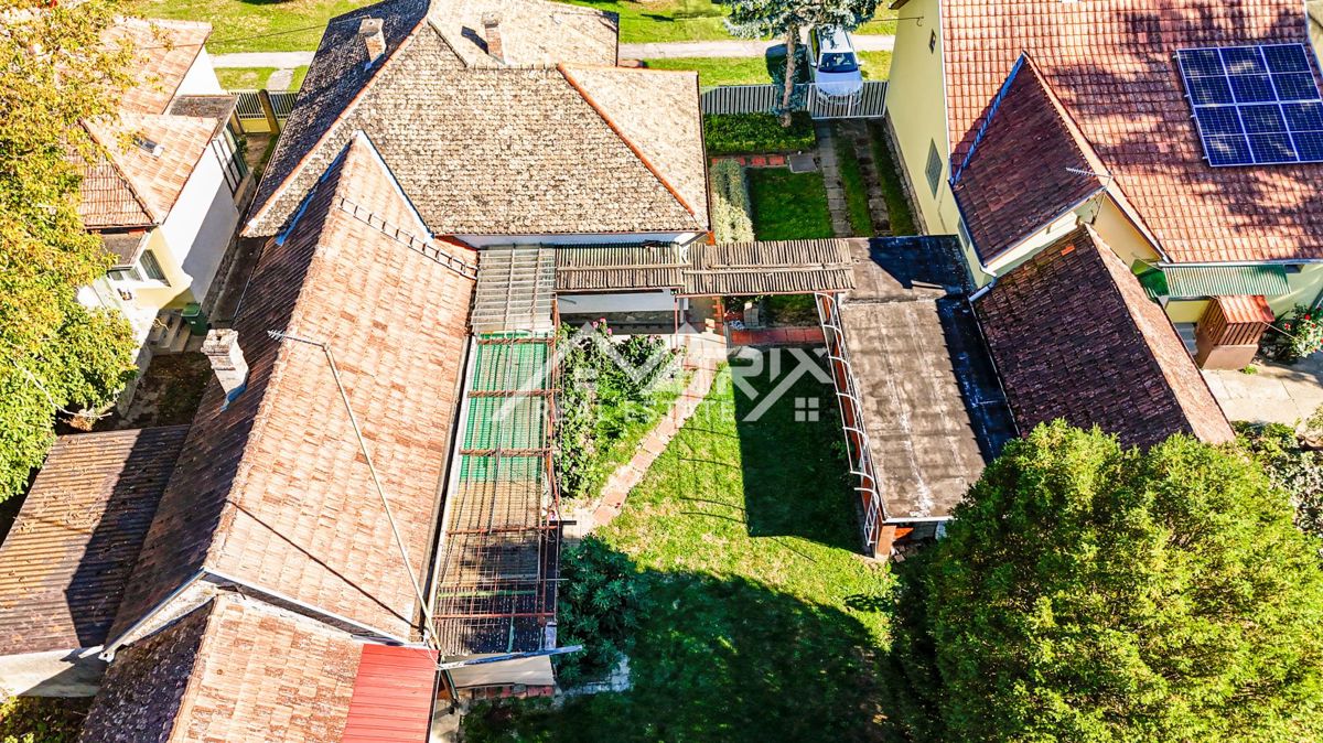 Hiša Valpovo, 247m2