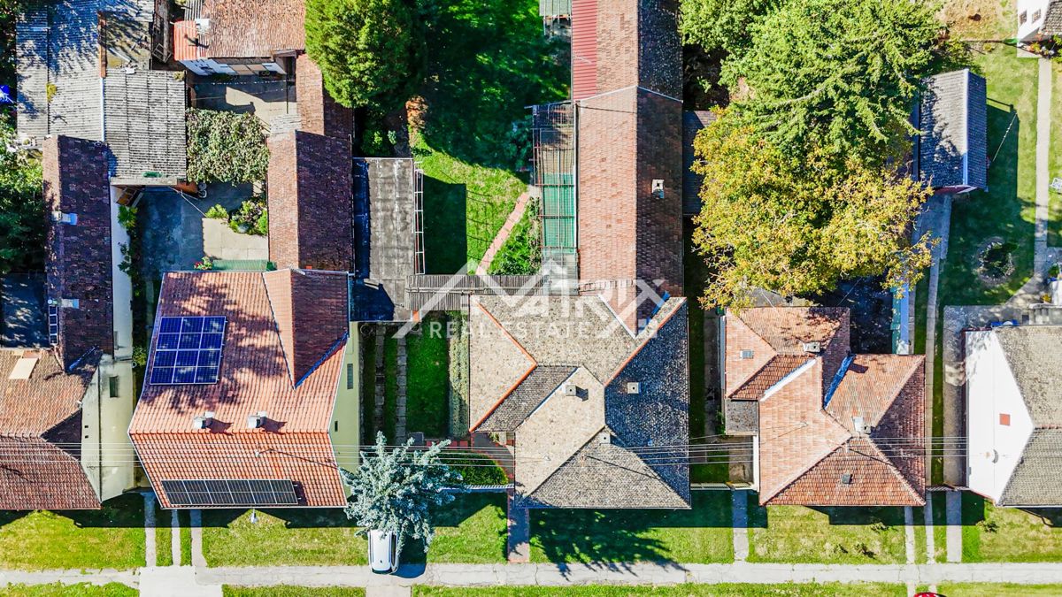 Hiša Valpovo, 247m2