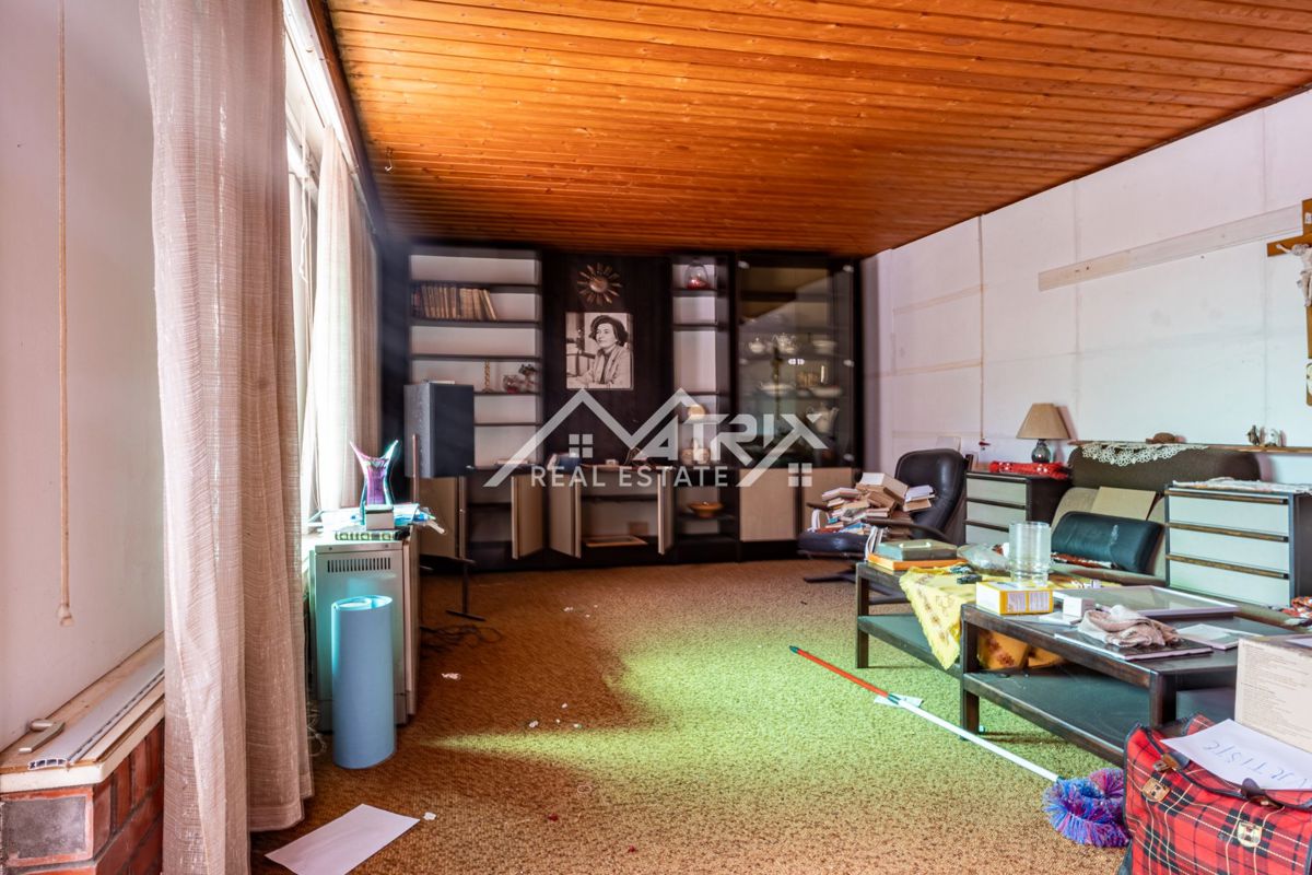 Hiša Valpovo, 247m2