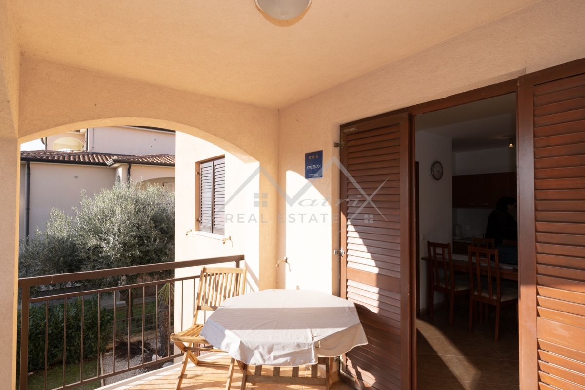 Novigrad, stanovanje z bazenom na čudoviti lokaciji