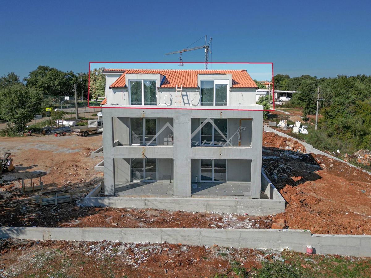 Poreč okolica, Penthouse s teraso, blizu morja in vseh storitev