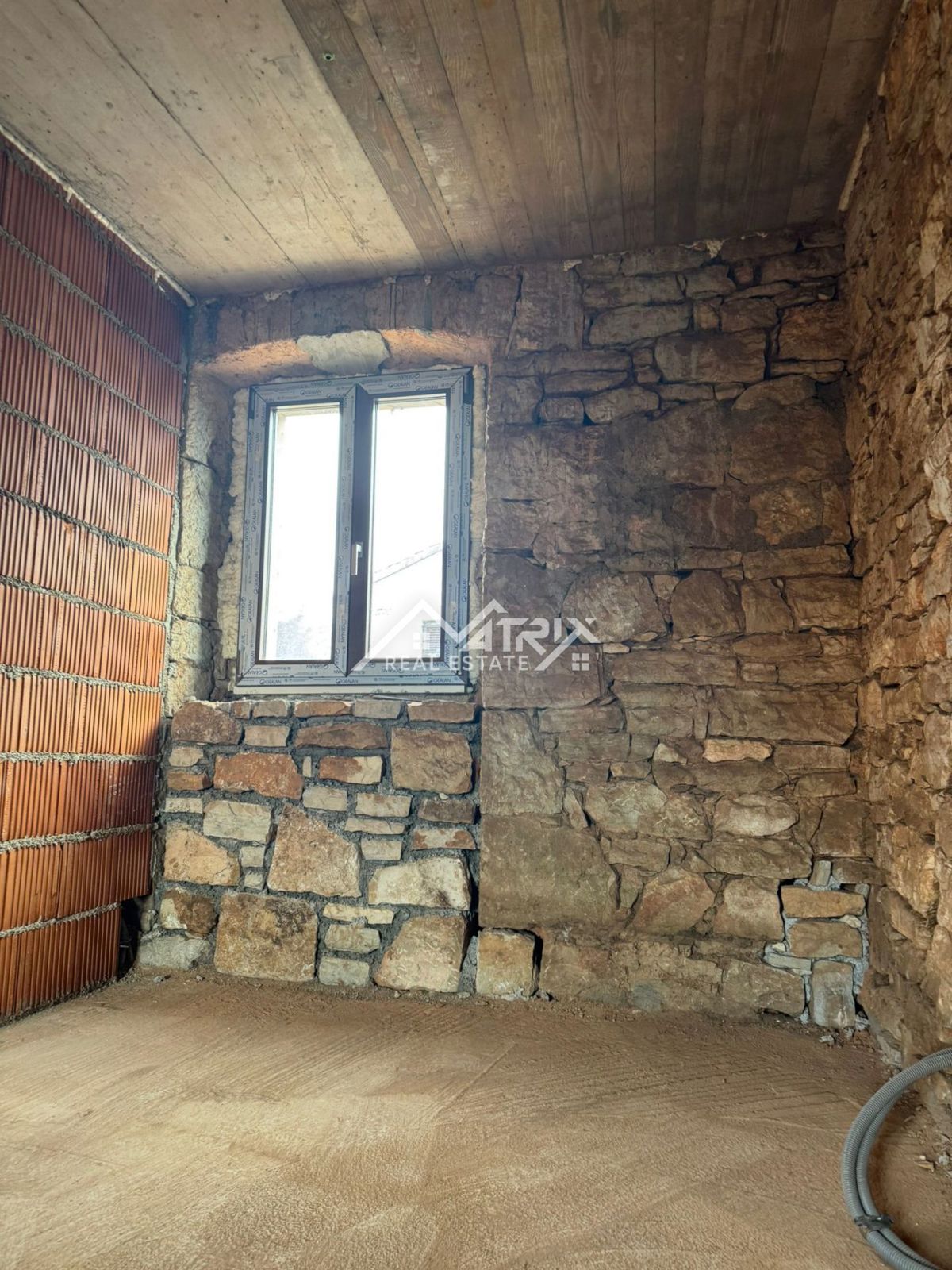 Poreč okolica, kamnita hiša za obnovo
